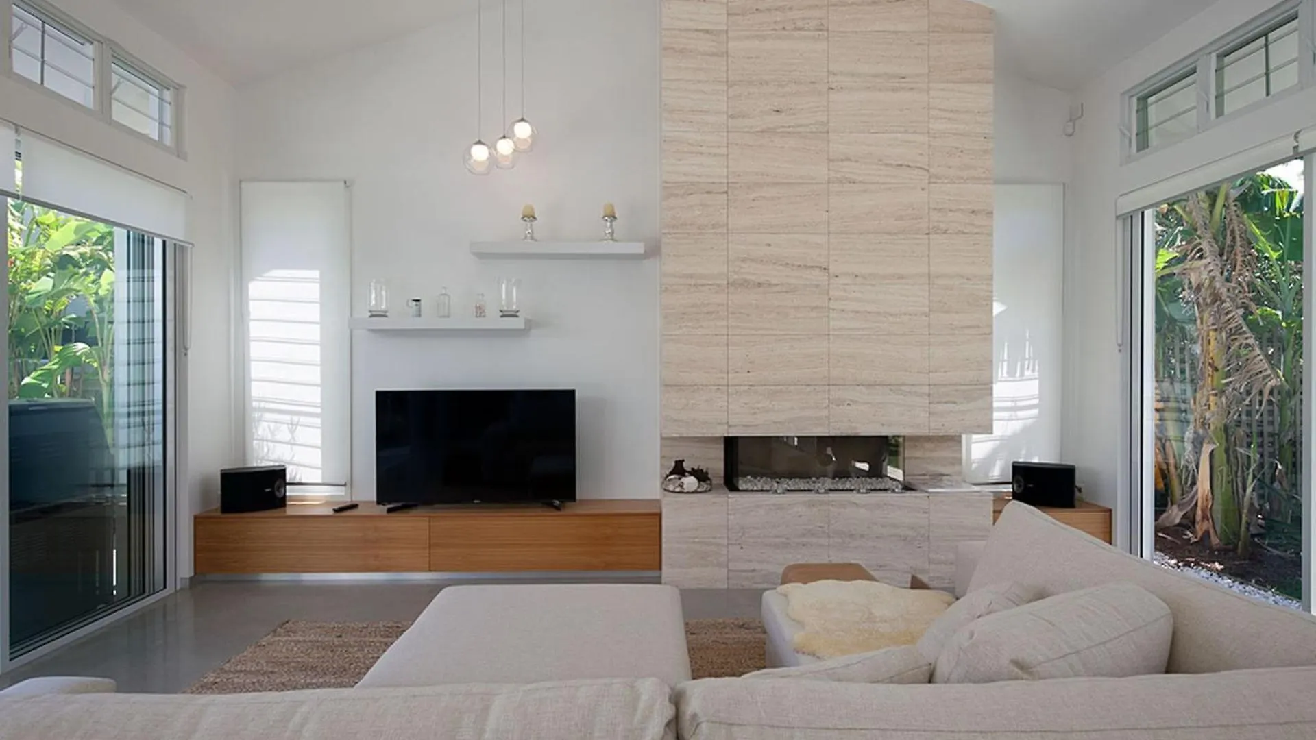White Sands Beach House Marcoola Holiday home