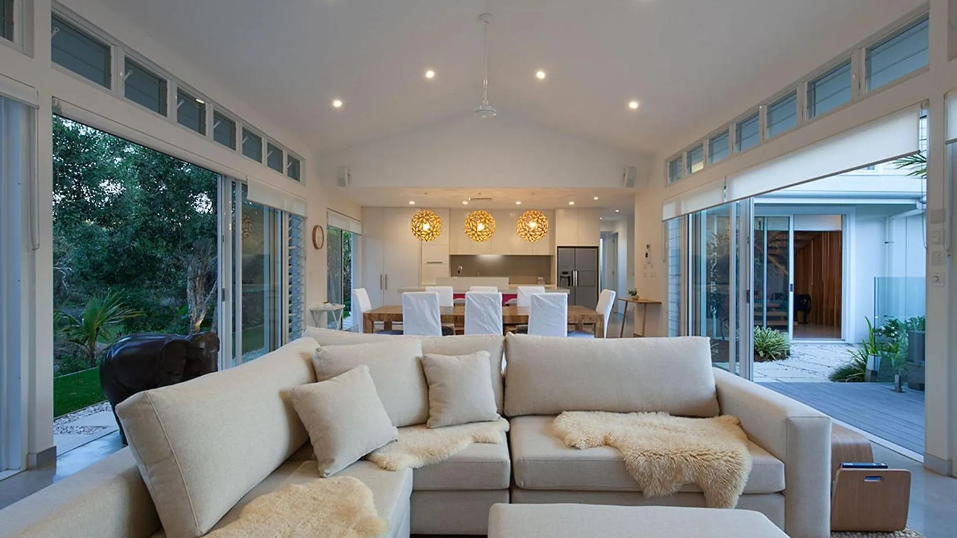 White Sands Beach House Marcoola Holiday home