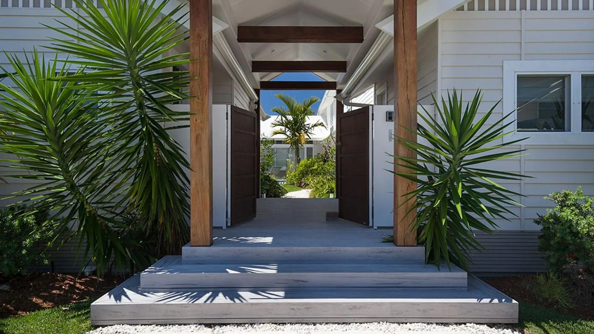 Holiday home White Sands Beach House Marcoola Australia